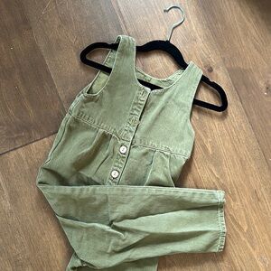 *NEVER WORN* 3-4Y Girls Zara Green Khaki Overalls